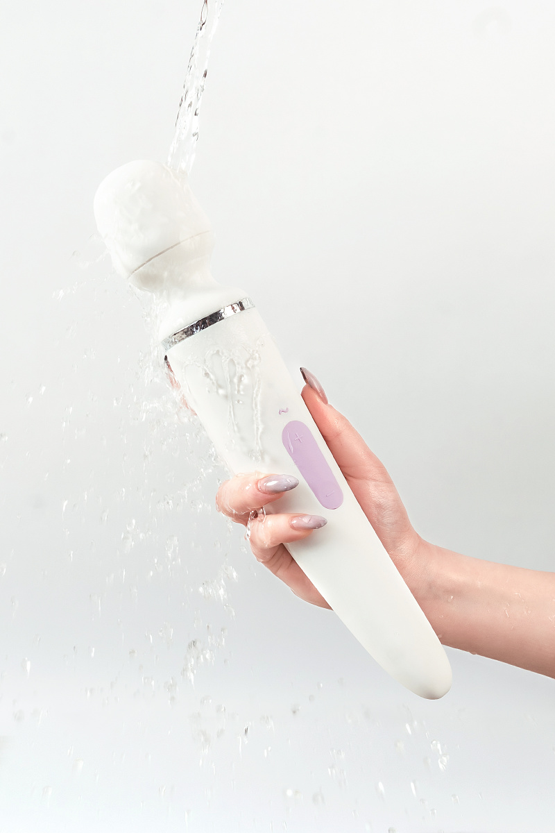 Нереалистичный вибратор Satisfyer Woman Wand, ABS пластик, белый, 34 см. в магазине ESEXTOYS