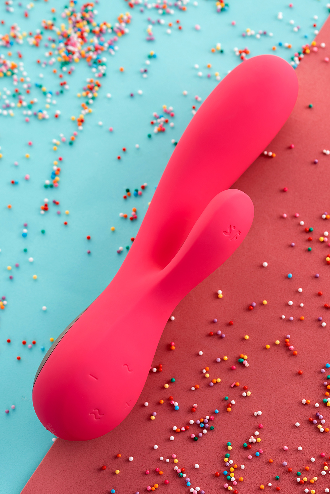 Нереалистичный вибратор Satisfyer Mono Flex, силикон, красный, 20,4 см. в магазине ESEXTOYS